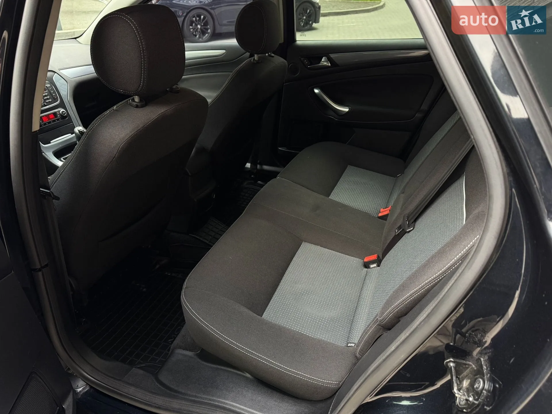2011 Ford Mondeo - мініатюра 20