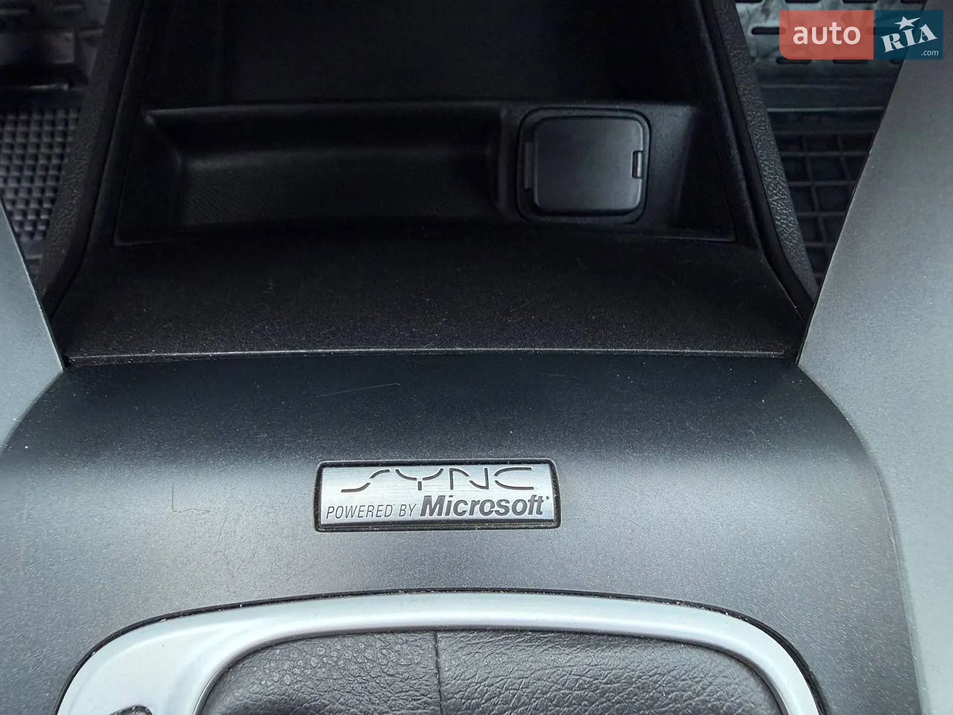2014 Ford Mondeo - мініатюра 101