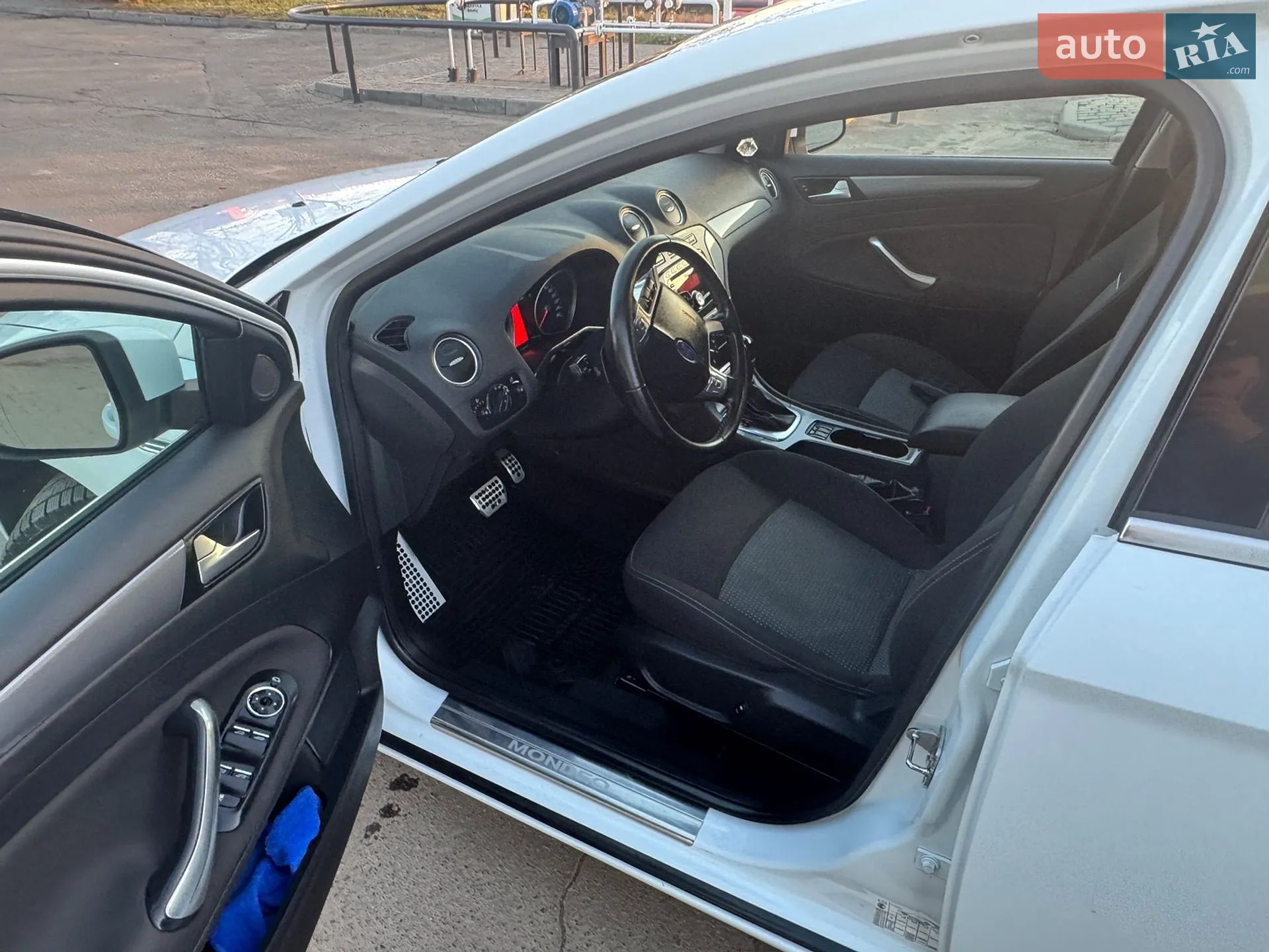 2014 Ford Mondeo - мініатюра 15