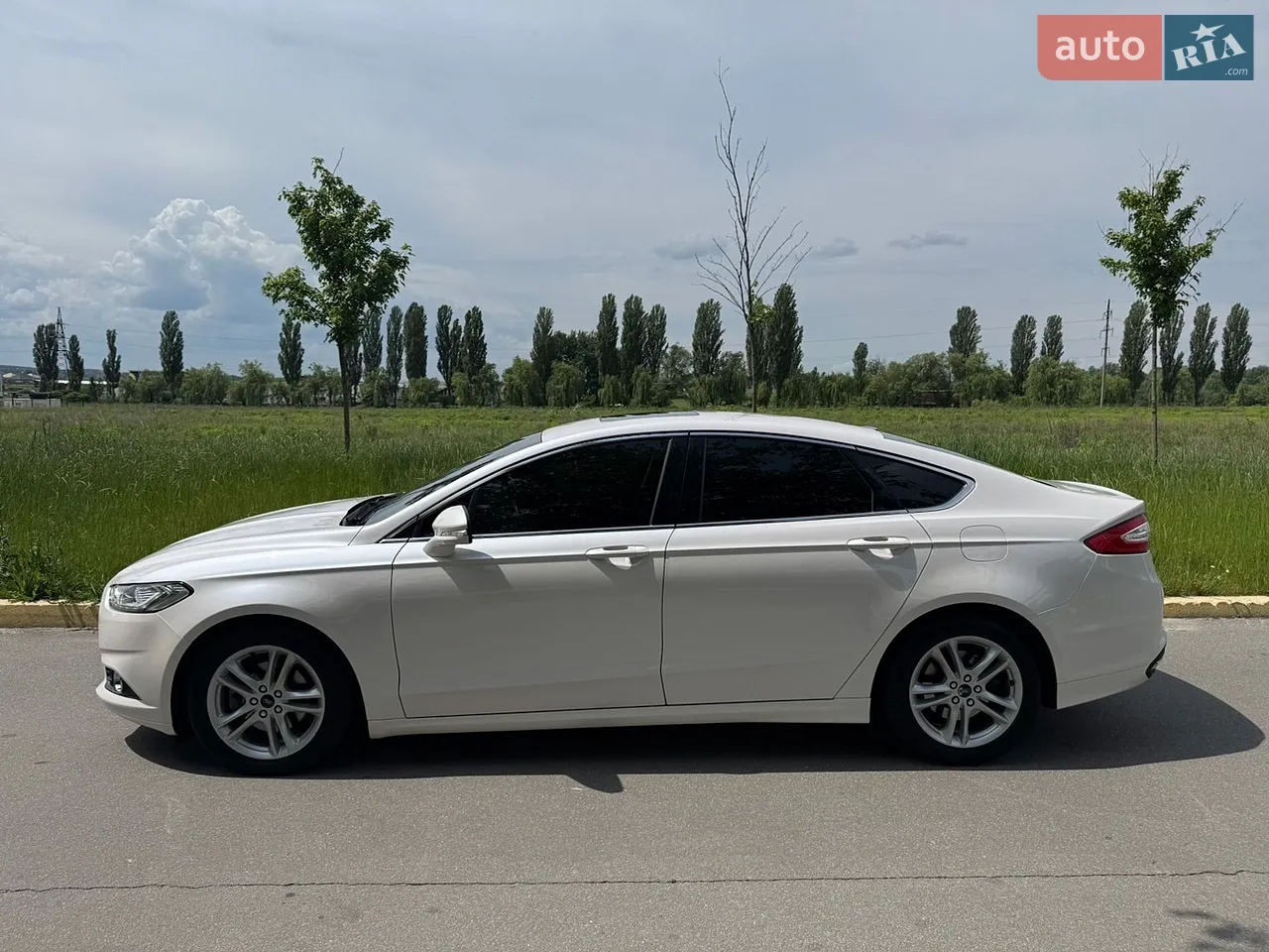 2014 Ford Mondeo - мініатюра 35