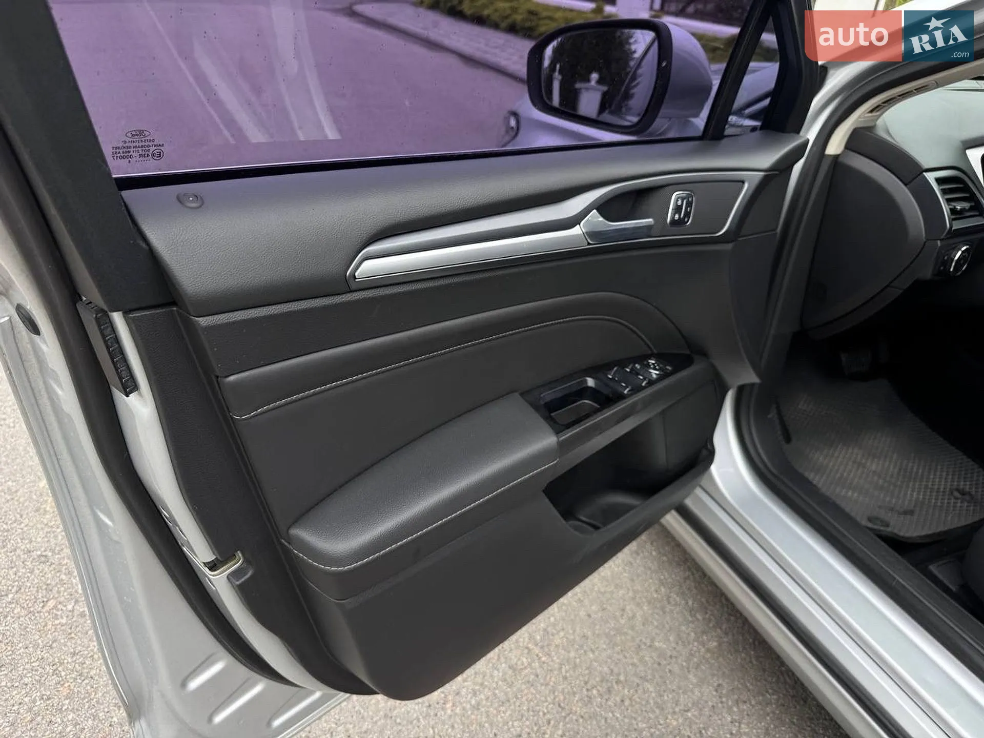 2015 Ford Mondeo - мініатюра 26