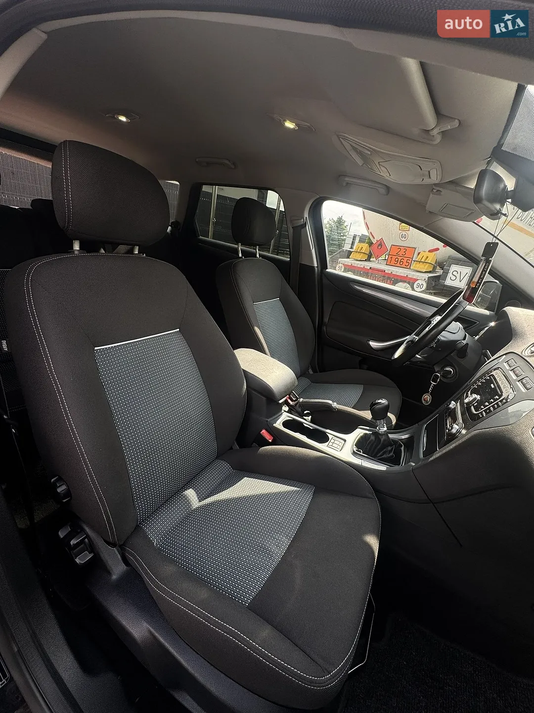 2011 Ford Mondeo - мініатюра 15