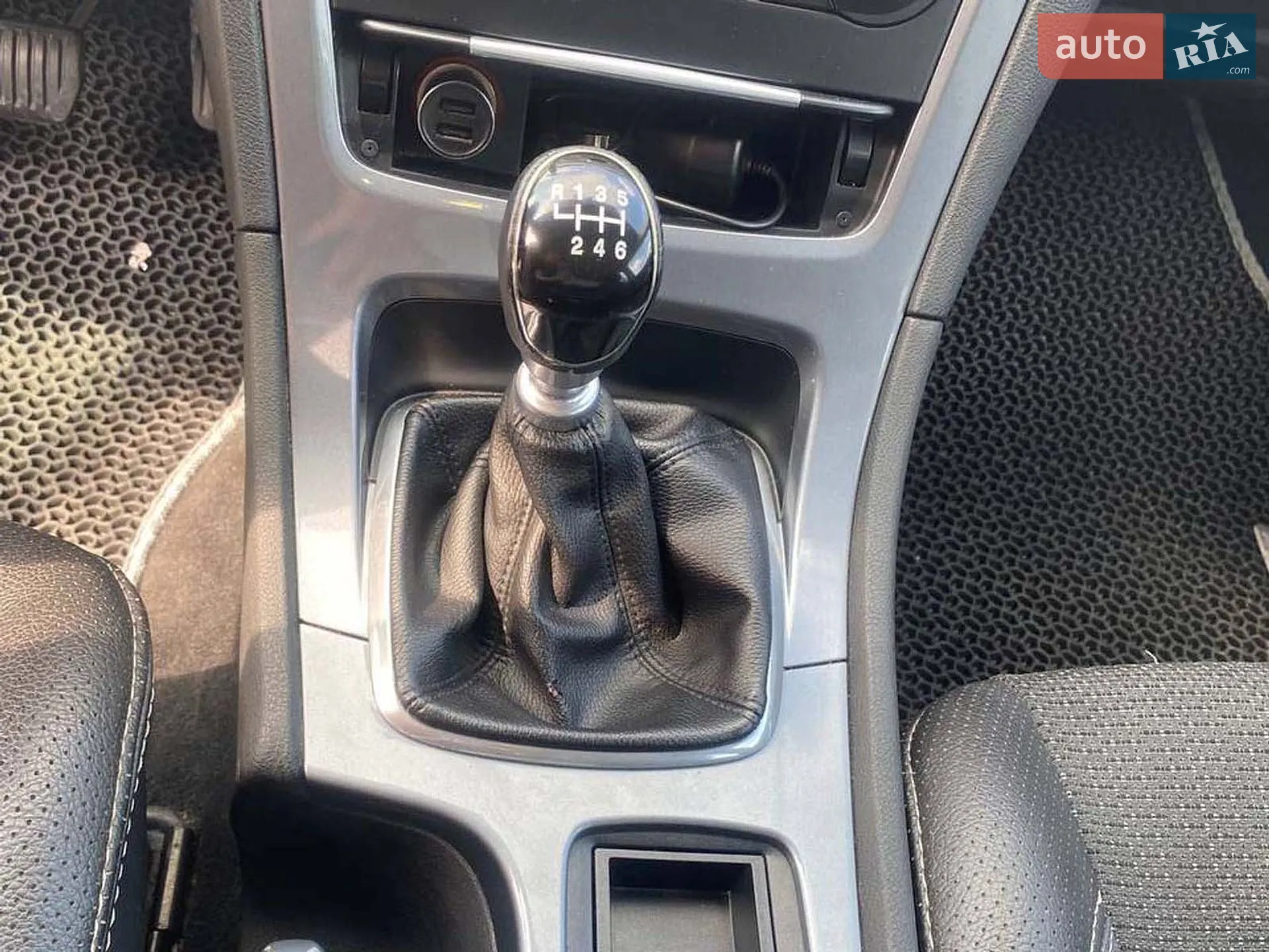 2012 Ford Mondeo - мініатюра 12