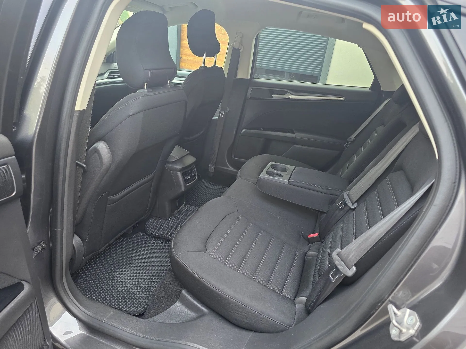 2015 Ford Mondeo - мініатюра 37