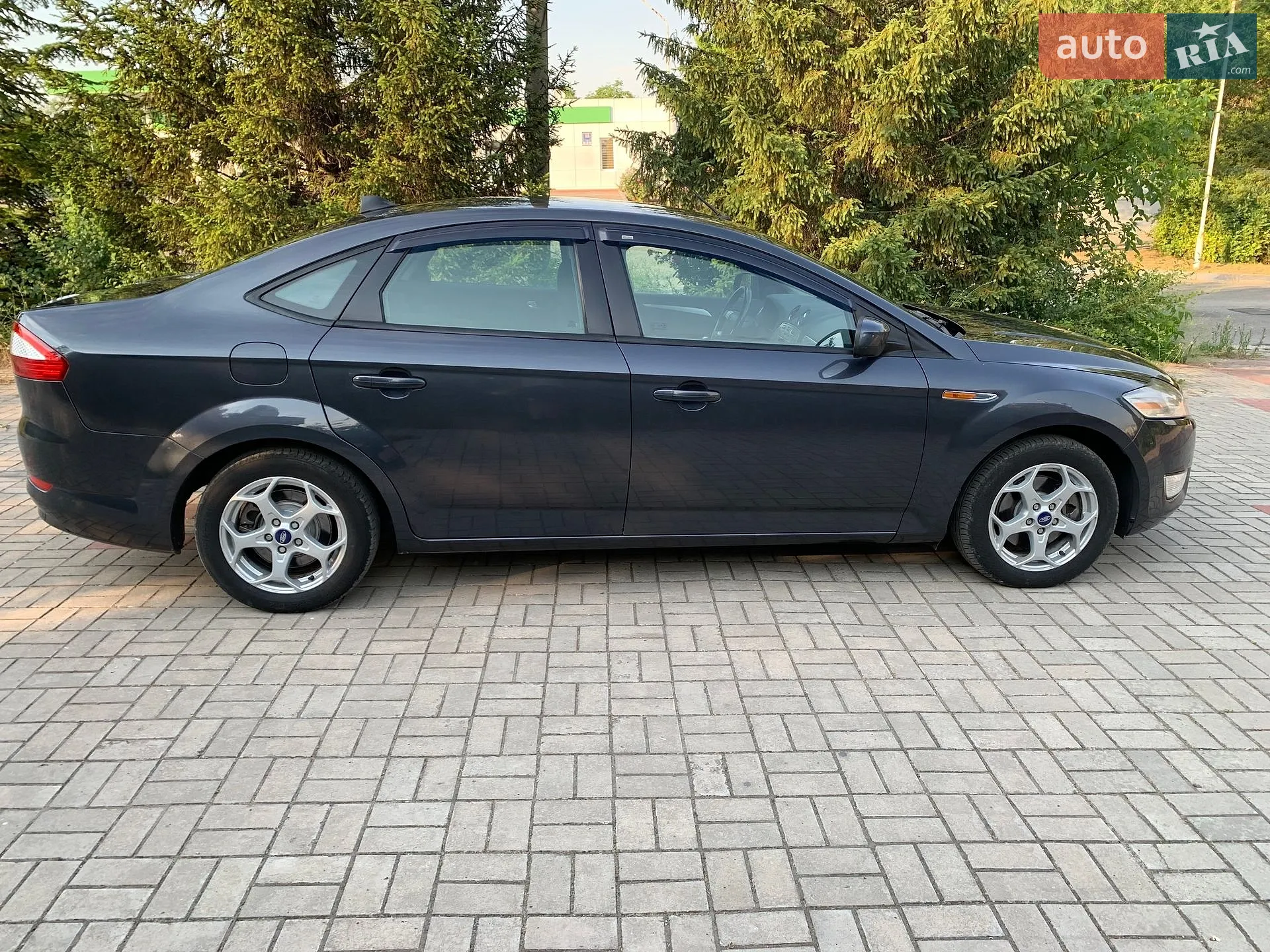 2010 Ford Mondeo - мініатюра 11