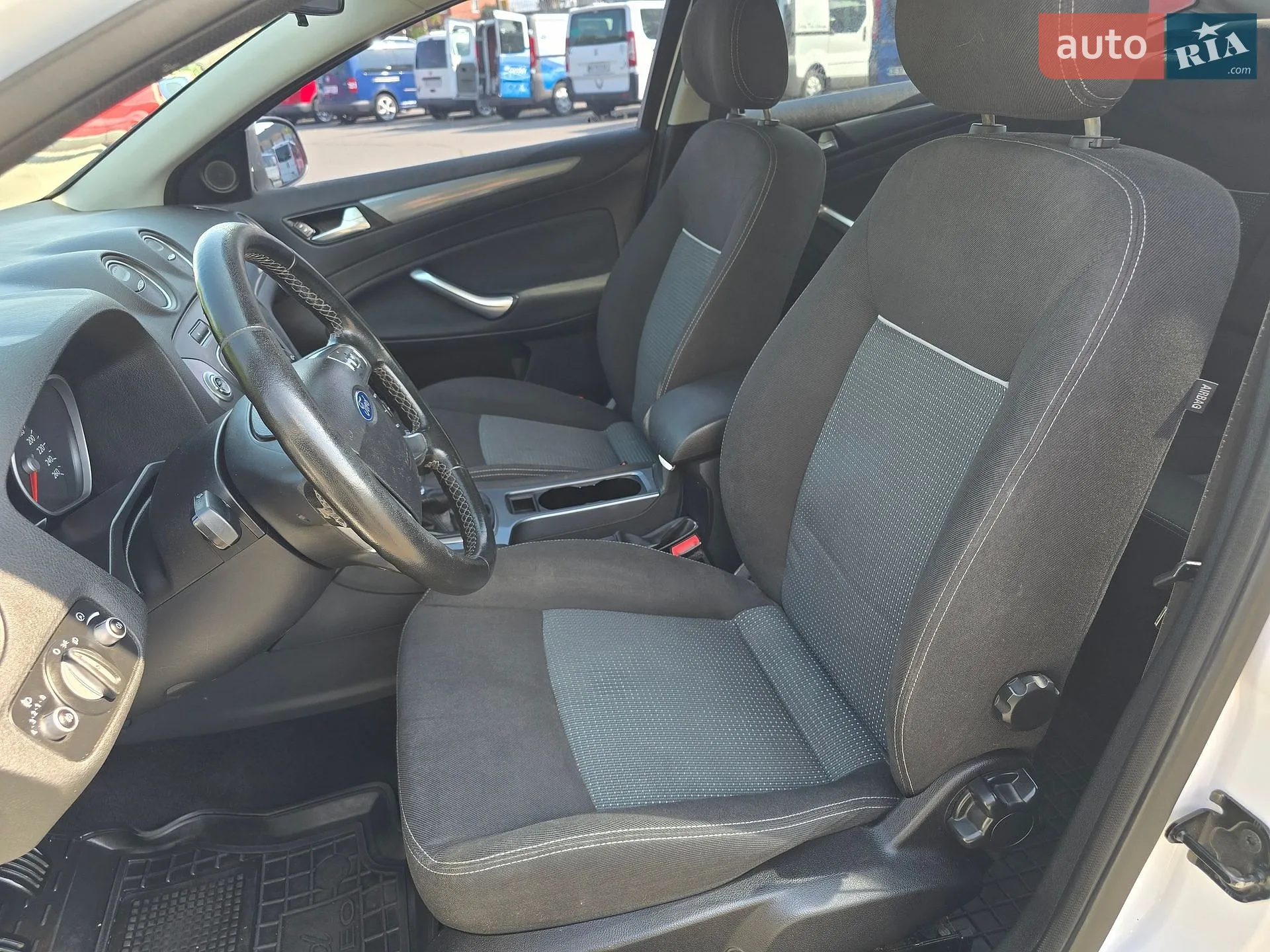 2012 Ford Mondeo - мініатюра 31