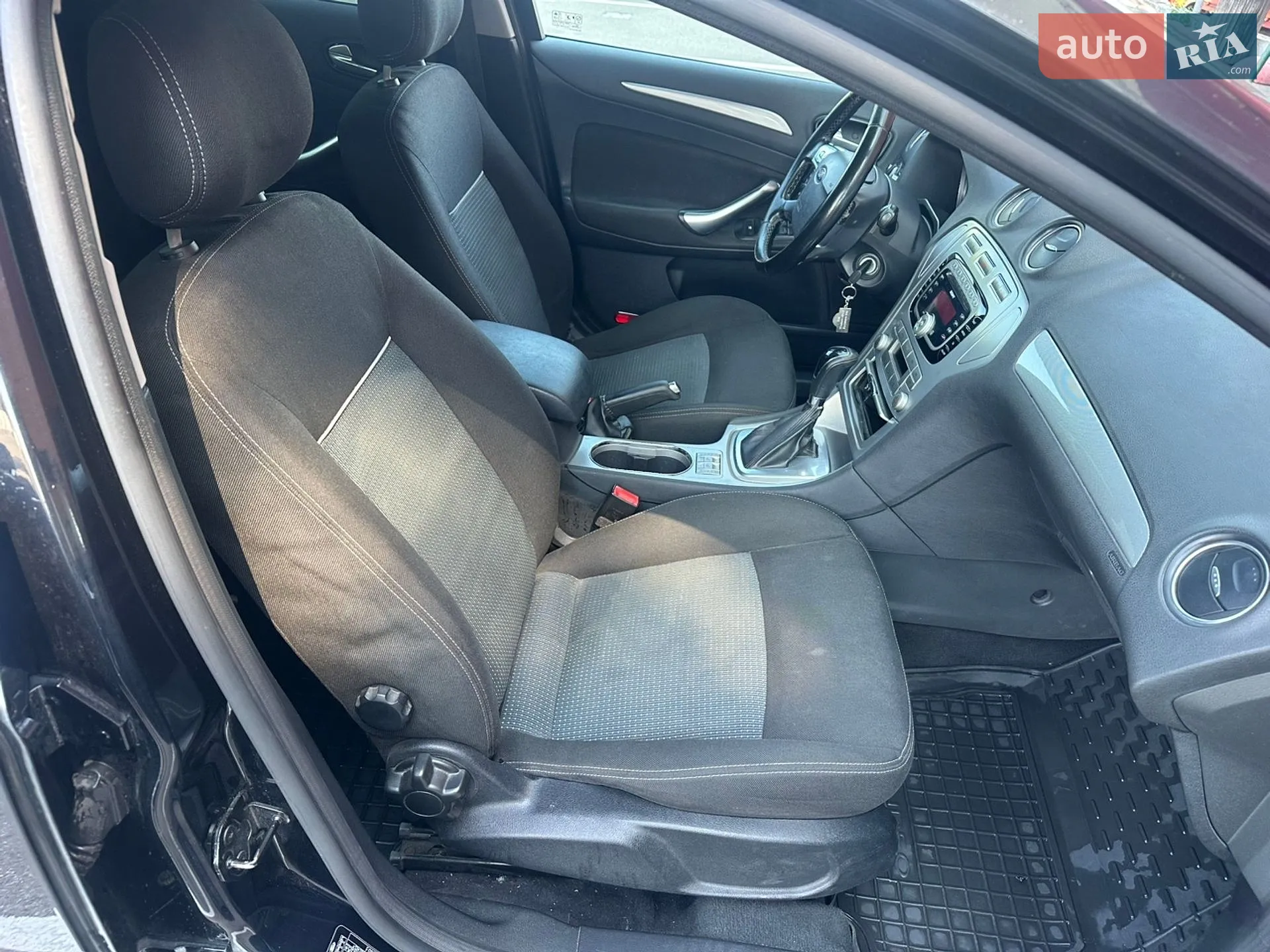 2010 Ford Mondeo - мініатюра 25