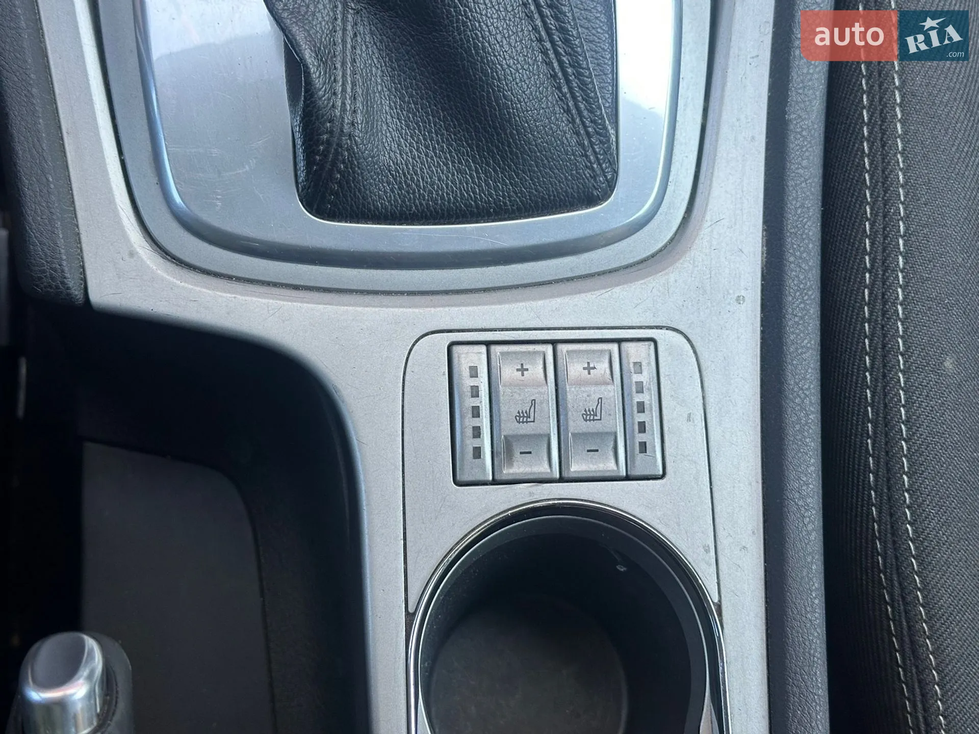 2010 Ford Mondeo - мініатюра 35