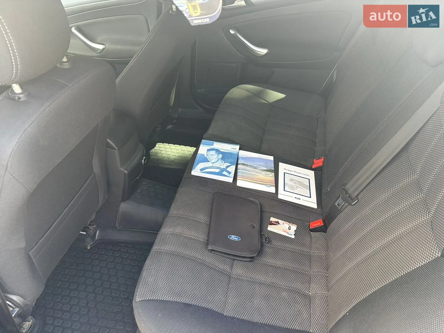 2013 Ford Mondeo - мініатюра 11