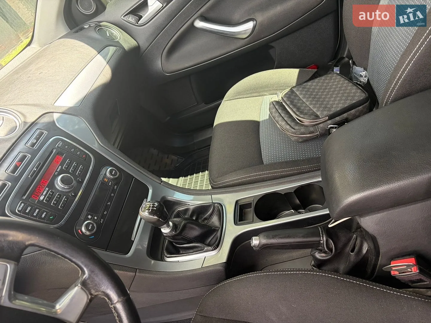 2013 Ford Mondeo - мініатюра 18
