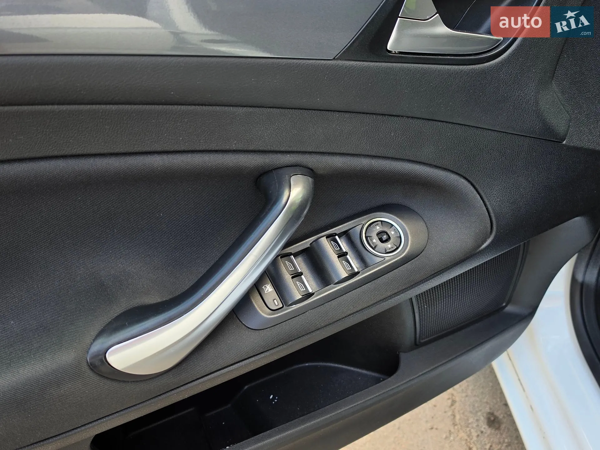 2012 Ford Mondeo - мініатюра 16
