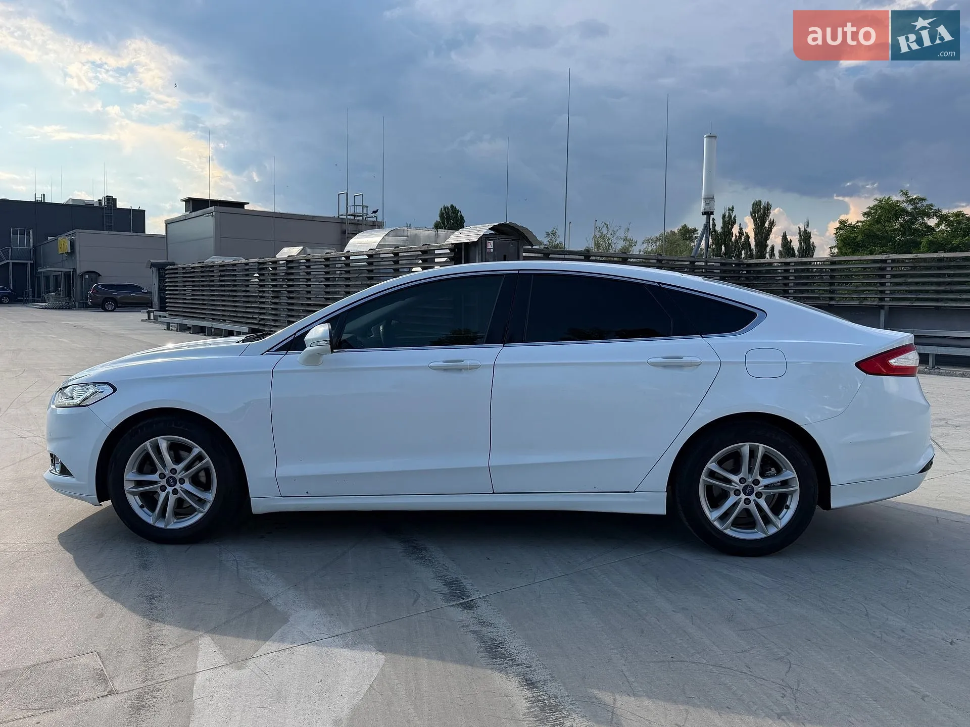2015 Ford Mondeo - мініатюра 15