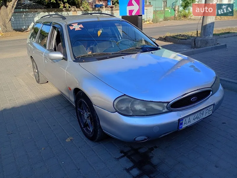 Ford Mondeo