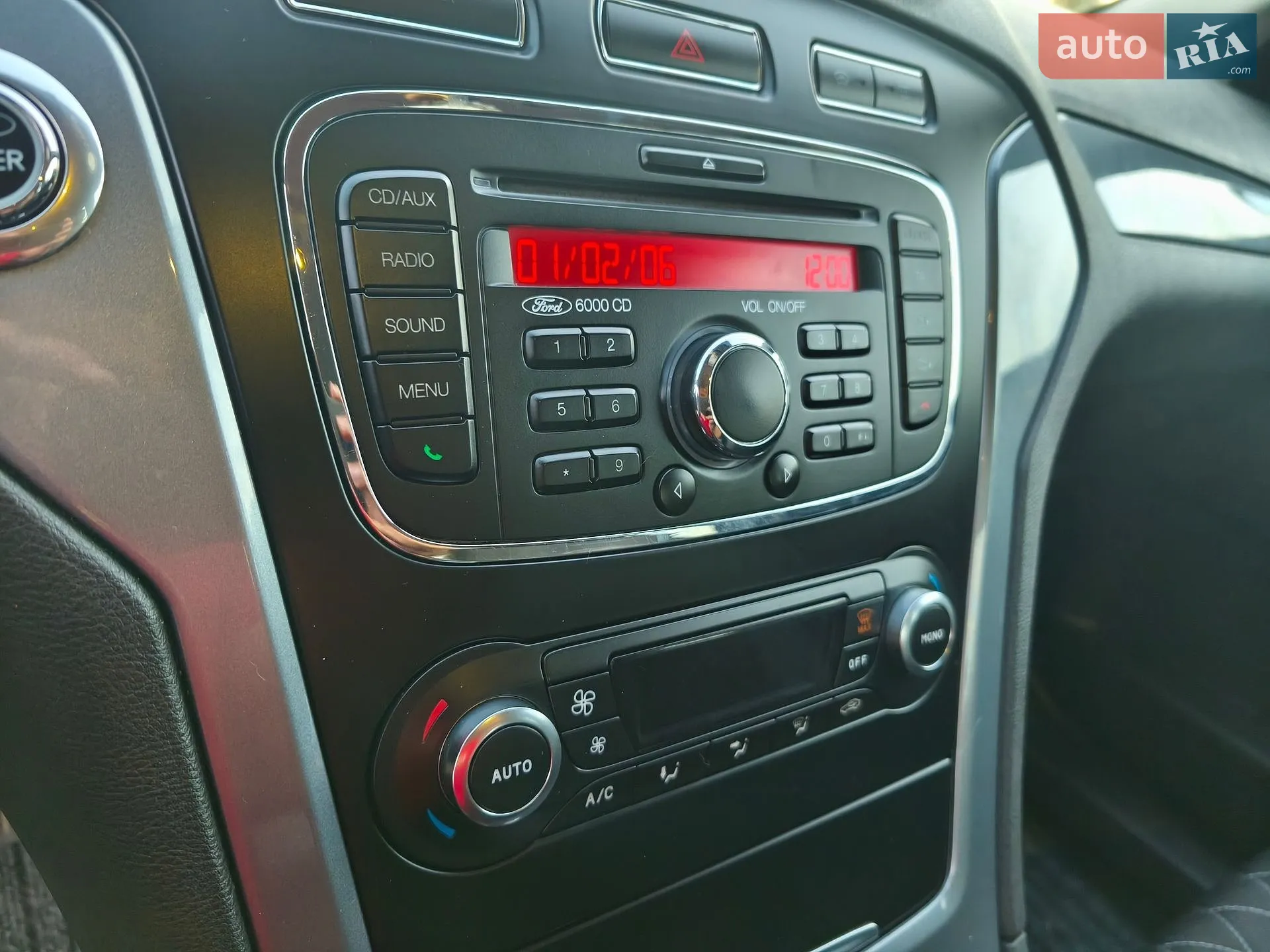 2012 Ford Mondeo - мініатюра 34