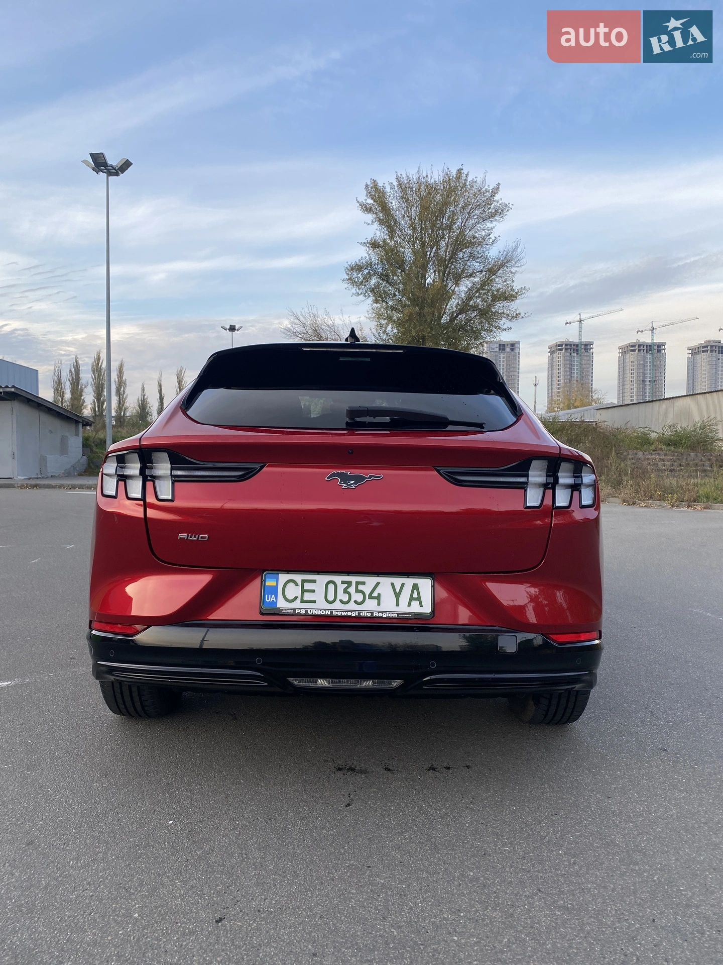 2021 Ford Mustang Mach-E - мініатюра 4