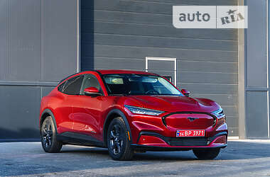 Внедорожник / Кроссовер Ford Mustang Mach-E 2021 в 