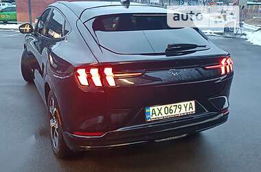 Внедорожник / Кроссовер Ford Mustang Mach-E 2020 в 