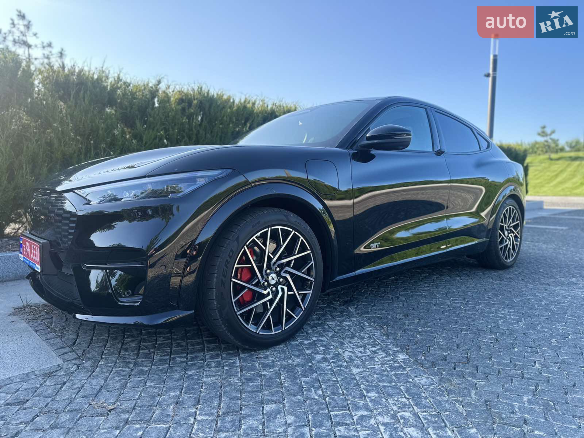 2022 Ford Mustang Mach-E - мініатюра 4