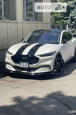 Ford Mustang Mach-E 2021
