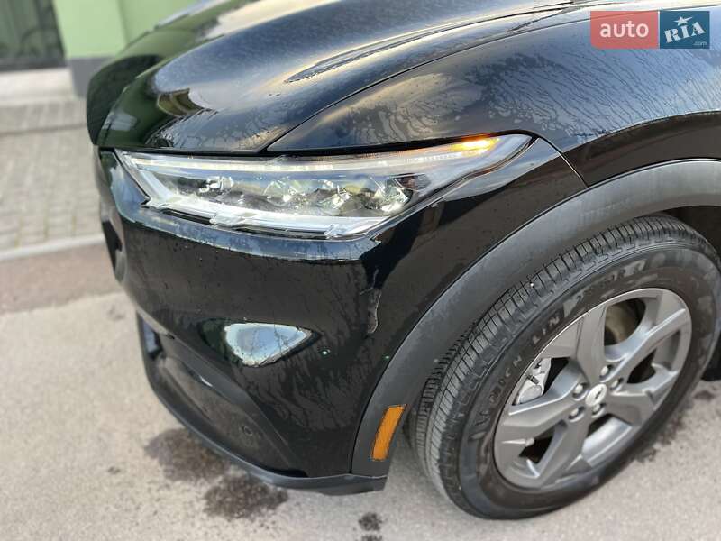 Позашляховик / Кросовер Ford Mustang Mach-E 2021 в Києві