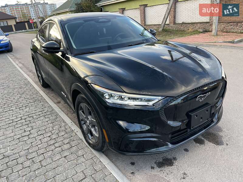 Позашляховик / Кросовер Ford Mustang Mach-E 2021 в Києві