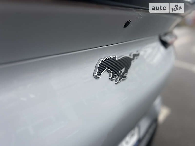 Внедорожник / Кроссовер Ford Mustang Mach-E 2021 в Тернополе