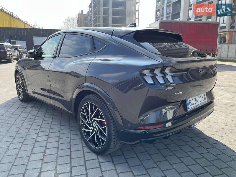 Позашляховик / Кросовер Ford Mustang Mach-E 2022 в Львові