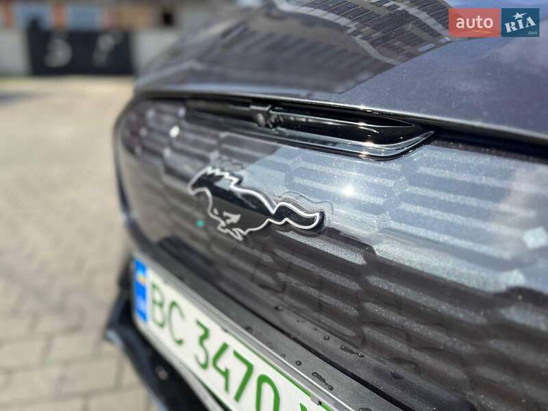 Позашляховик / Кросовер Ford Mustang Mach-E 2022 в Львові