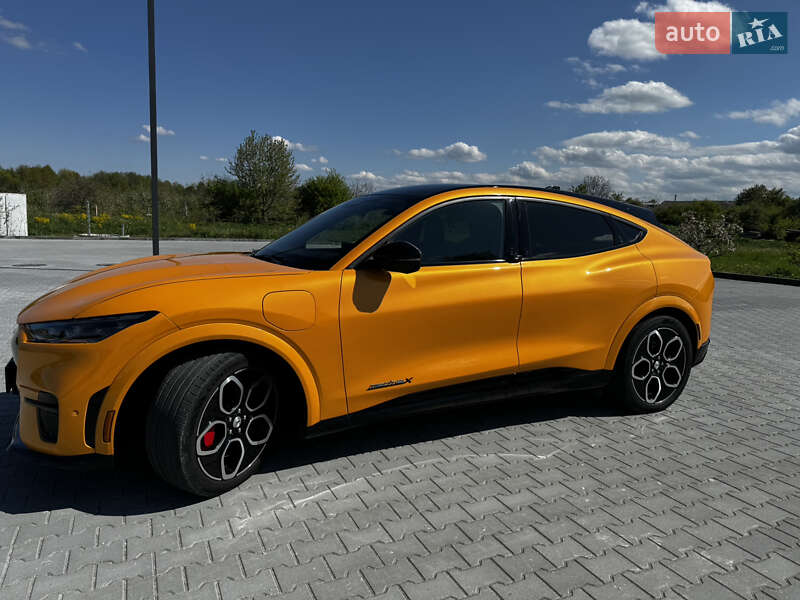 Позашляховик / Кросовер Ford Mustang Mach-E 2022 в Богородчанах