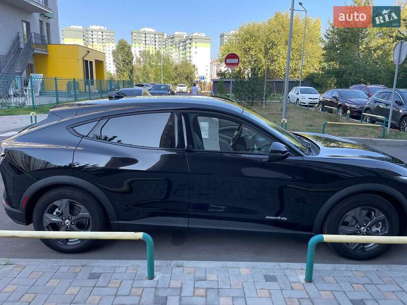 Внедорожник / Кроссовер Ford Mustang Mach-E 2021 в Киеве