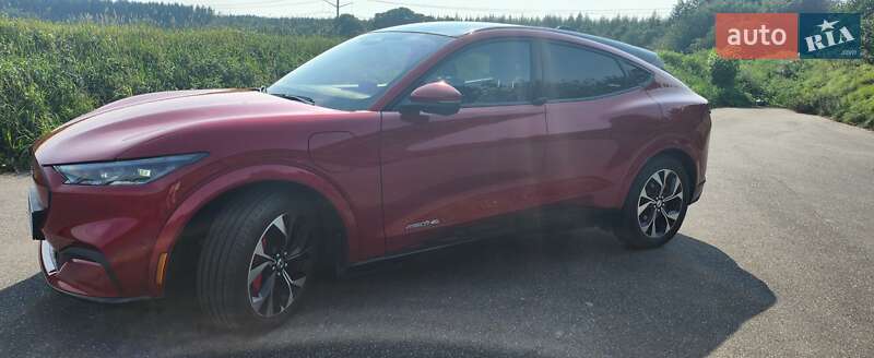 Позашляховик / Кросовер Ford Mustang Mach-E 2021 в Львові