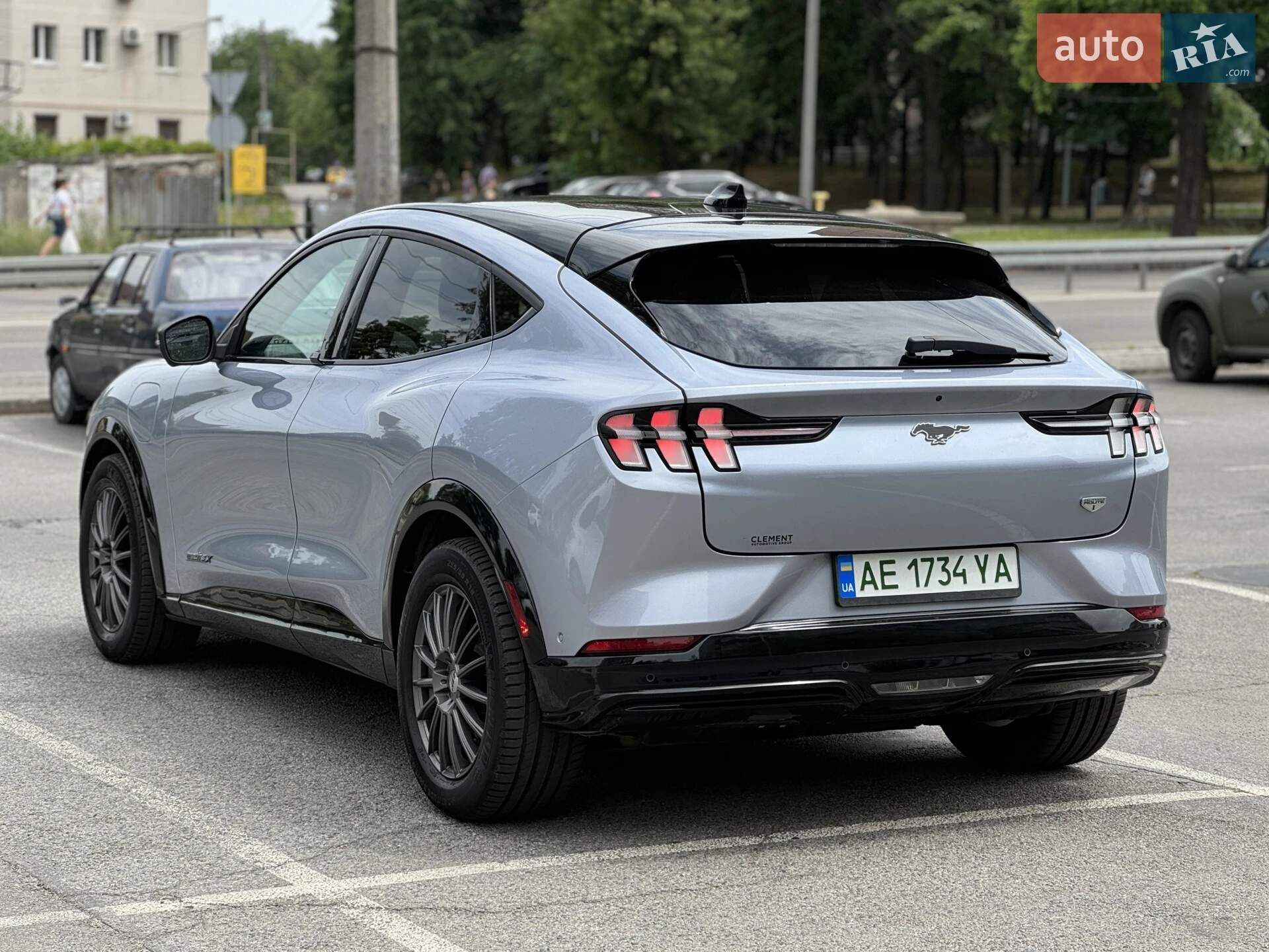 Ford Mustang Mach E 2022 VIN 3FMTK2R75NMA05018 фото оголошення 3 з 5