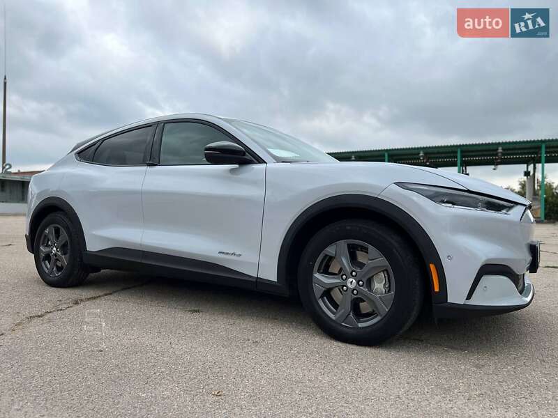 Внедорожник / Кроссовер Ford Mustang Mach-E 2023 в Киеве