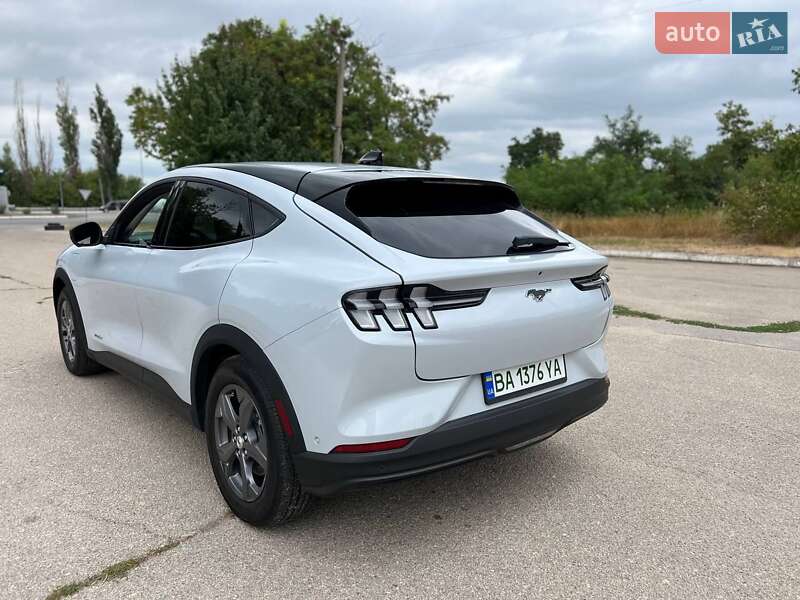 Внедорожник / Кроссовер Ford Mustang Mach-E 2023 в Киеве