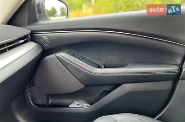 Внедорожник / Кроссовер Ford Mustang Mach-E 2023 в 