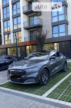 Позашляховик / Кросовер Ford Mustang Mach-E 2021 в Ужгороді