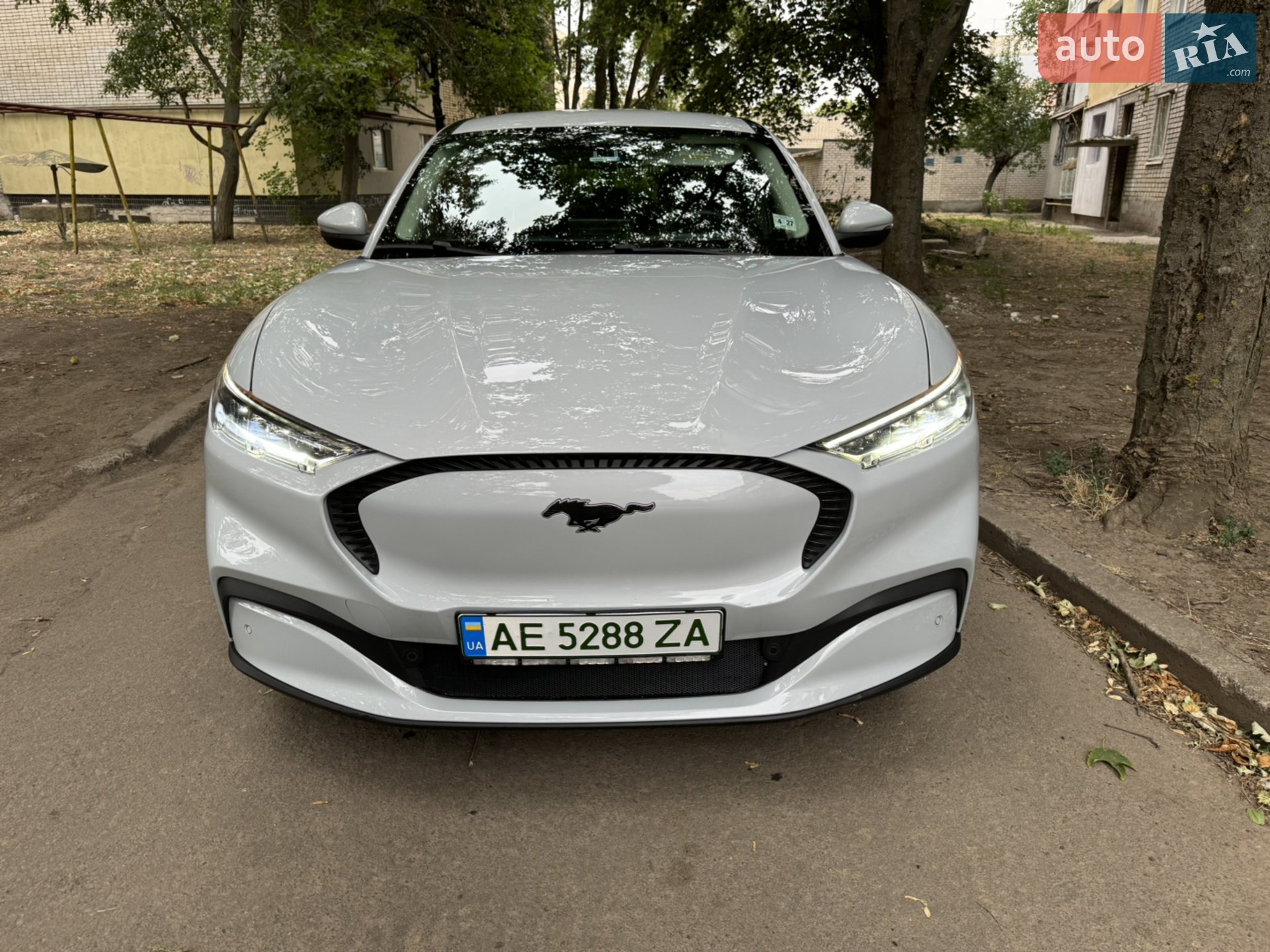 2022 Ford Mustang Mach-E - мініатюра 2