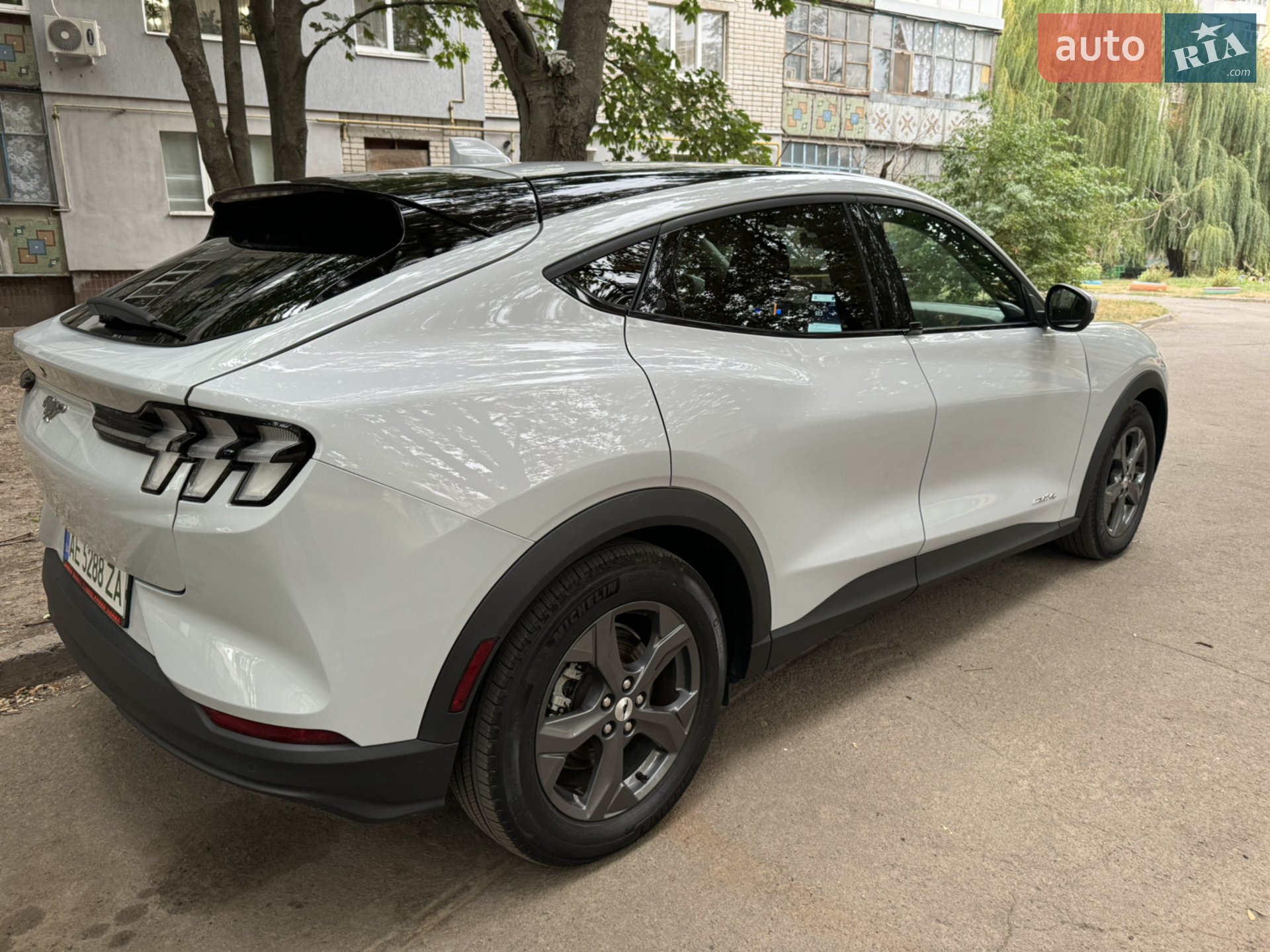 2022 Ford Mustang Mach-E - мініатюра 9