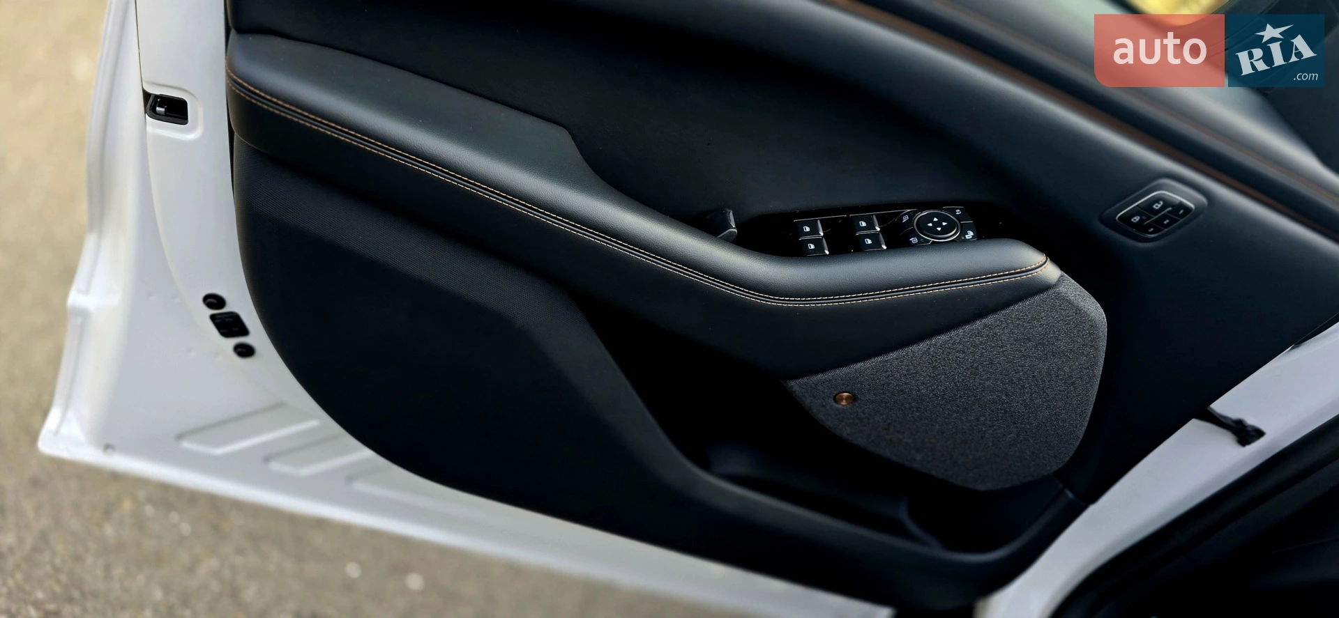 2021 Ford Mustang Mach-E - мініатюра 9