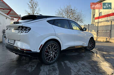 Внедорожник / Кроссовер Ford Mustang Mach-E 2022 в 