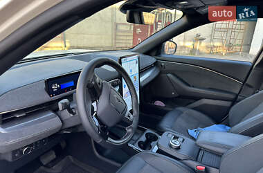 Внедорожник / Кроссовер Ford Mustang Mach-E 2022 в 