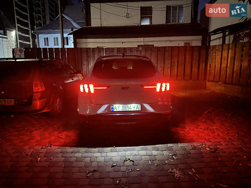 Позашляховик / Кросовер Ford Mustang Mach-E 2022 в Івано-Франківську