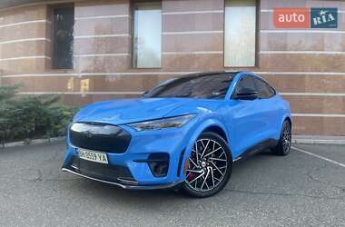 Позашляховик / Кросовер Ford Mustang Mach-E 2021 в 