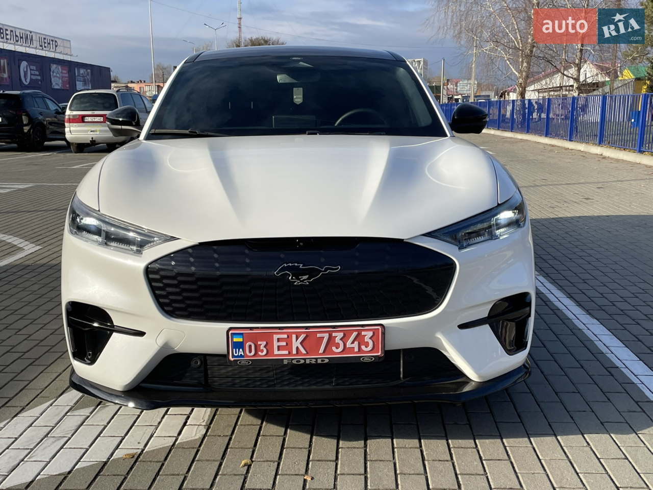 2022 Ford Mustang Mach-E - мініатюра 23