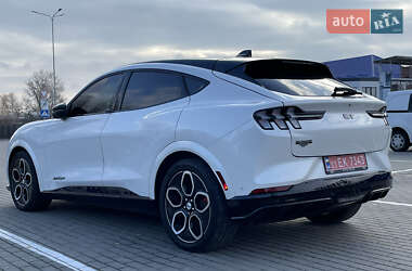 Внедорожник / Кроссовер Ford Mustang Mach-E 2023 в 