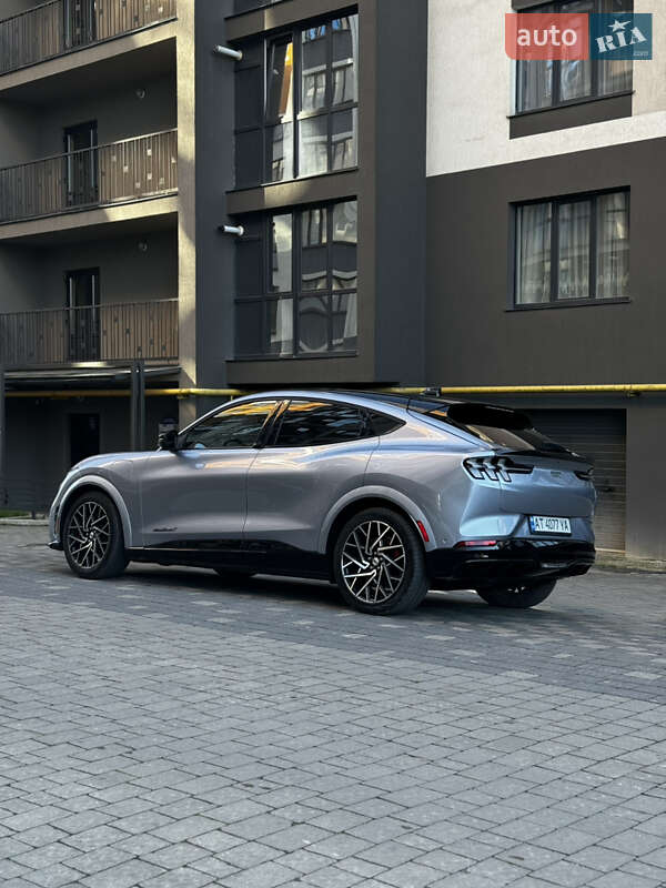 Внедорожник / Кроссовер Ford Mustang Mach-E 2022 в Ивано-Франковске фото 11 Внедорожник / Кроссовер Ford Mustang Mach-E 2022 в Ивано-Франковске