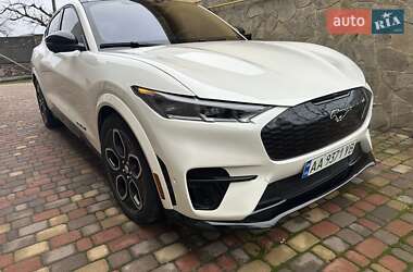Внедорожник / Кроссовер Ford Mustang Mach-E 2022 в 