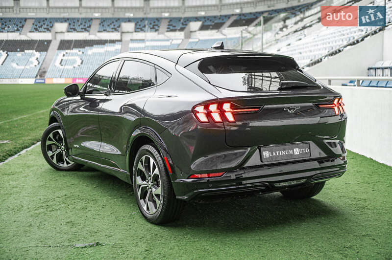 Позашляховик / Кросовер Ford Mustang Mach-E 2022 в Одесі