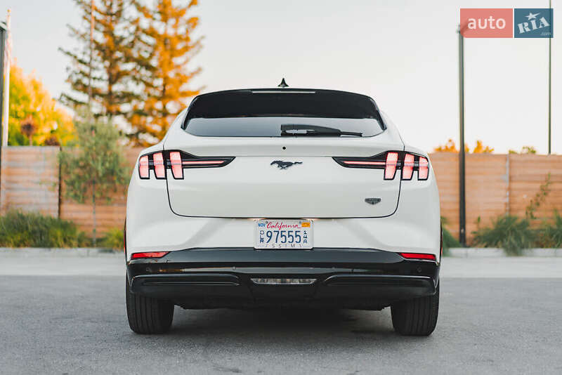 Позашляховик / Кросовер Ford Mustang Mach-E 2022 в Львові