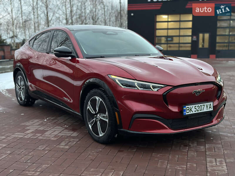 Позашляховик / Кросовер Ford Mustang Mach-E 2023 в Рівному